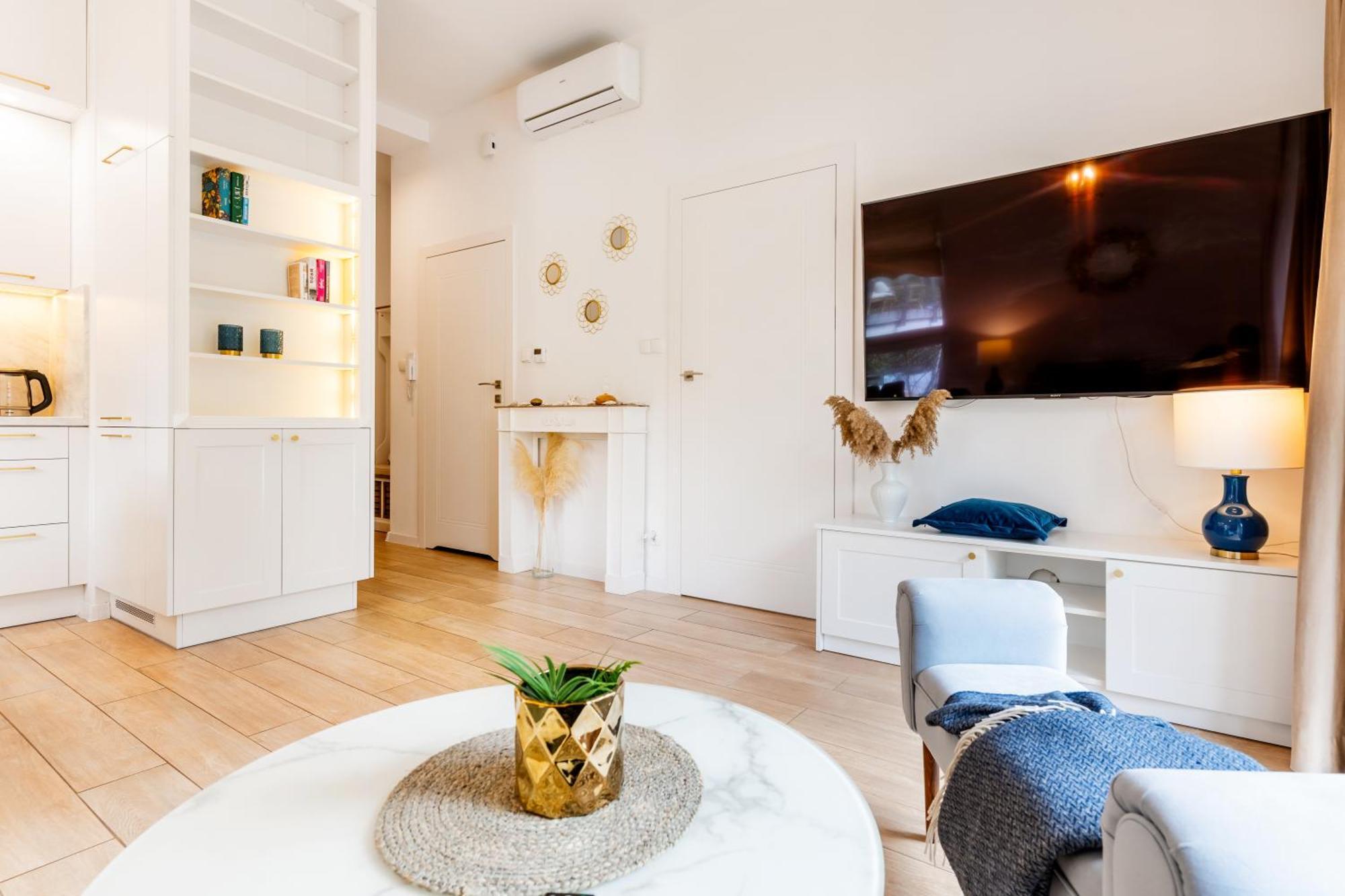 Apartment Forest Longinowka - Las, Jezioro, Parking, Netflix I Prime, Tv55